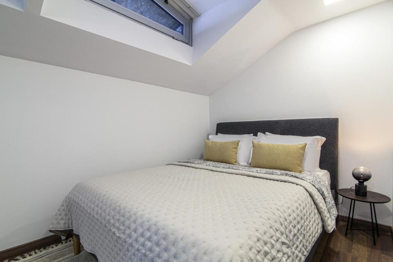 Sleek Residence Flat With Great Location In Sisli Istanbul Exterior foto